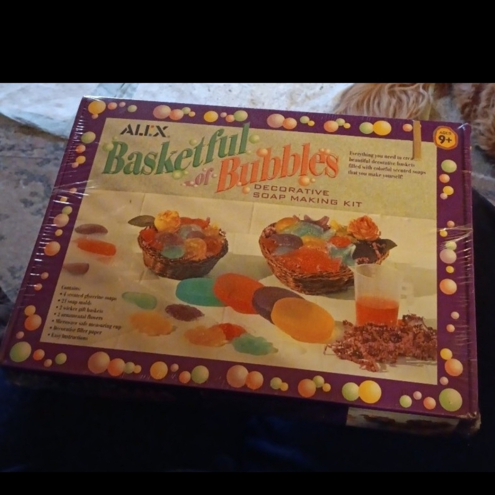 Alex basketful of bubbles soap making kit sealed